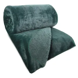 narzuta-zielona-futrzana-nina-220x240-cm-miekka-i-ciepla-elegancka