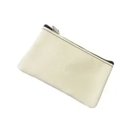 etui-saszetka-klucze-karty-skora-suwak-biala