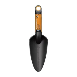 lopatka-fiskars-solid