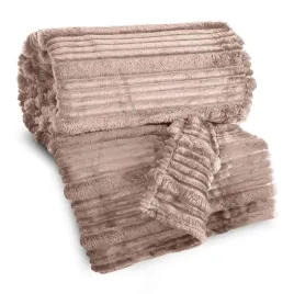 koc-pudrowy-200x220-nina-flanelowy-miekki-cieply-i-puszysty-efekt-3d