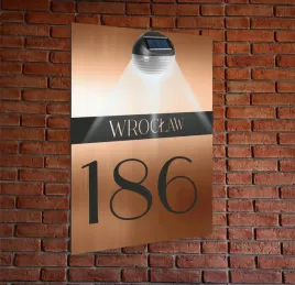miedziana-tabliczka-adresowa-nierdzewna-numer-domu-lampka-led-pionowa-40x30