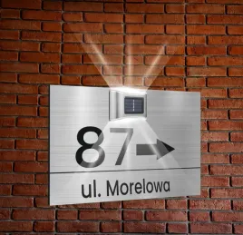 srebrna-tabliczka-adresowa-lampka-nierdzewna-numer-posesji-dibond-40x30-cm