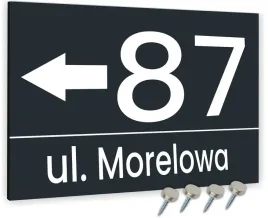 numer-domu-ze-strzalka-tablica-aluminiowa-adresowa