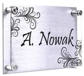 tabliczka-adresowa-twoje-nazwisko-30x20-dibond-plexi-dystanse-montazowe