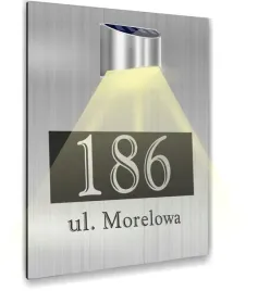 tabliczka-srebrna-dibond-numer-domu-i-adres-lampka-solarna-30x20-cm