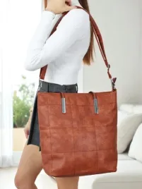 torebka-damska-royalfashion-t67876-1-3d-brazowe-skorzane