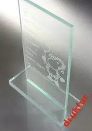 statuetka-szklana-z-grawerem-prezent-dla-rodzicow