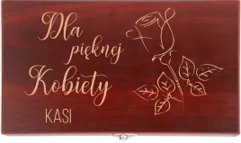 grawer-zestaw-do-wina-prezent-personalizowany-na-dzien-kobiet-z-imieniem