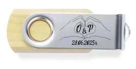pendrive-slubny-drewniany-z-nadrukiem-pamiatka-slub-wesele-z-imionami-data