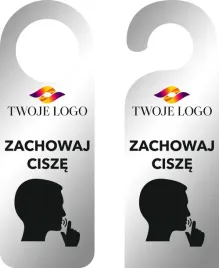 zawieszka-na-drzwi-hotelowa-nadruk-srebrna-plexi-z-logo-zachowaj-cisze