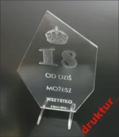 statuetka-z-plexi-podziekowania-dla-rodzicow-hit