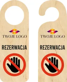 zawieszka-na-drzwi-klamke-hotelowa-rezerwacja-drewniana-twoj-nadruk-napis