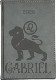 kalendarz-a6-2026-planer-tygodniowy-twoj-znak-zodiaku-lew-imie-grawerowany