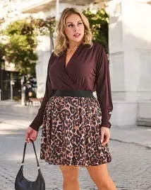 royalfashion-krotka-spodnica-z-printem-plus-size-art6048-camel-r-uniwersalny