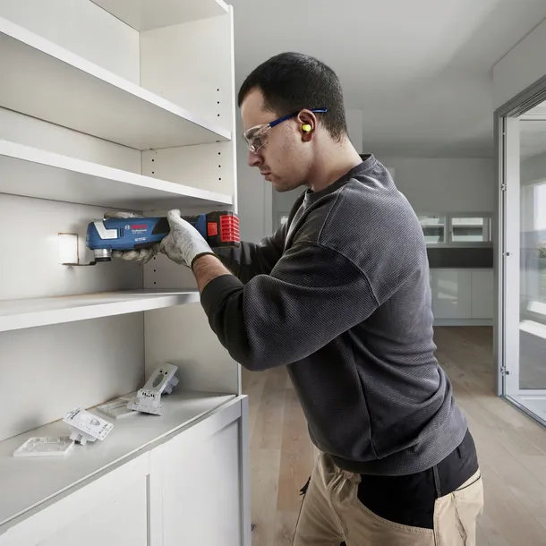 bosch-gop-18v-34-cordless-multi-cutter