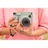 fujifilm-instax-wide-400