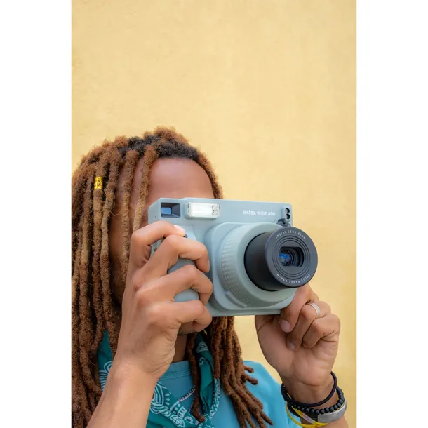 fujifilm-instax-wide-400