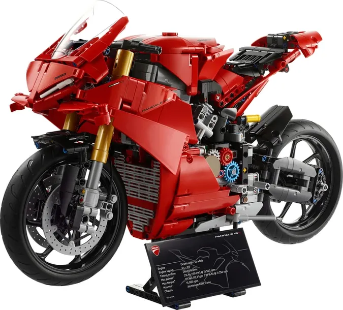 lego-technic-motocykl-ducati-panigale-v4-s