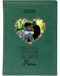 stylowy-prezent-dla-dziewczyny-personalizowany-kalendarz-a4-2026-ksiazkowy