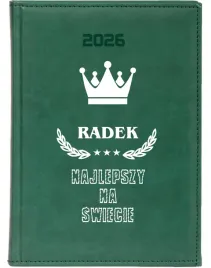 stylowy-prezent-dla-chlopaka-personalizowany-kalendarz-a4-2026-ksiazkowy