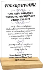 statuetka-nadruk-podziekowania-twoj-tekst-z-plexi-z-tlem-lub-przezroczysta