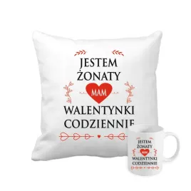 zestaw-poduszka-kubek-z-nadrukiem-tekstem-walentynkowy-prezent-dla-meza