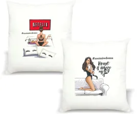poduszka-z-nadrukiem-prezent-zostan-w-domu-netflix