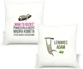 poduszka-z-nadrukiem-napis-prezent-leniwiec