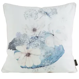poszewka-na-poduszke-45x45-cm-kremowa-welurowa-w-niebieskie-kwiaty