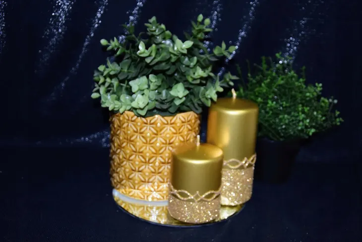 oslonka-ceramiczna-zolta-h13cm-material-ceramika