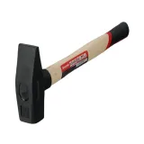 draumet-mlotek-gs-500-cechy-dodatkowe-antyposlizgowy-uchwyt