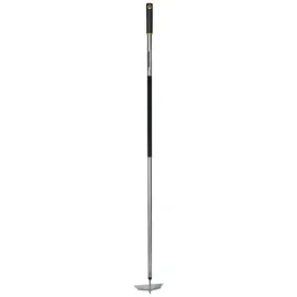fiskars-motyka
