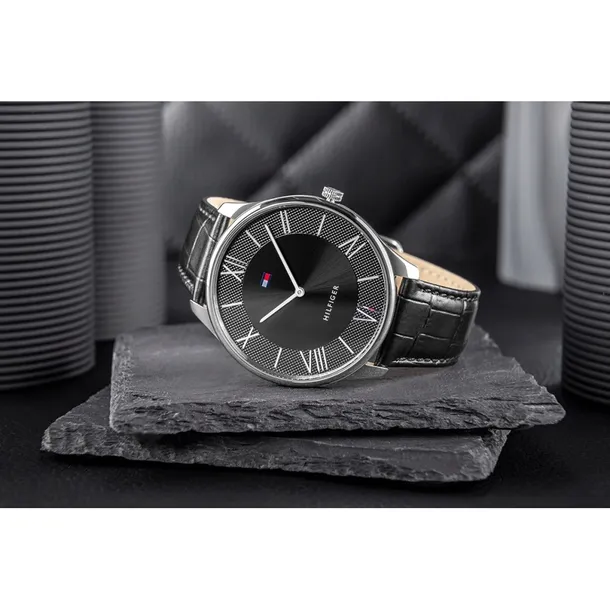 ty575630-kod-producenta-ty575630-marka-tommy-hilfiger