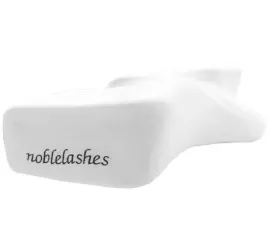 poduszka-memory-foam-od-noble-lashes-bialy