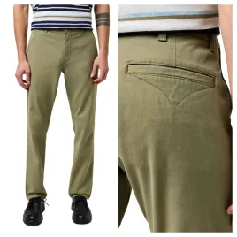 meskie-spodnie-wrangler-regular-chino-aloe-112371031-w31-l32