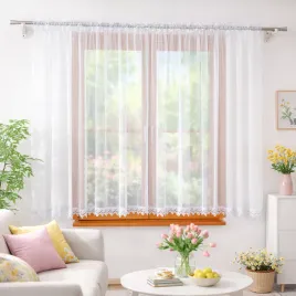 firana-biala-z-woalu-z-gipiura-na-tasmie-400x155cm-nicole