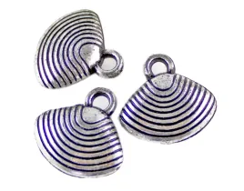 zawieszka-muszelka-16x17mm-k-srebro-antyczne-4szt