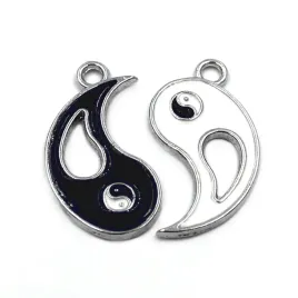 zawieszka-yin-yang-dla-par-zakochanych-przyjaciol