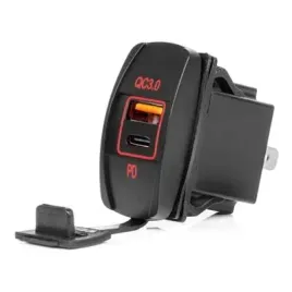 ladowarka-samochodowa-montaz-usb-usb-c-6a
