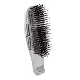 szczotka-trychologiczna-do-masazu-skory-glowy-aura-brush-srebrna-blackomb