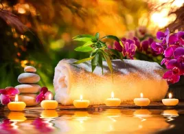 fototapeta-do-spa-kwiaty-swiece-woda