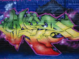 fototapeta-spray-graffiti-mur-rysunek-granatowy