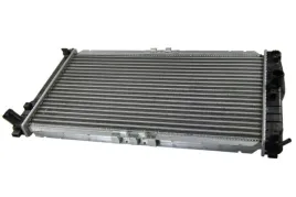 chlodnica-silnika-daewoo-lacetti-nubira-1-6-2-0-05-97-thermotec-d70006tt