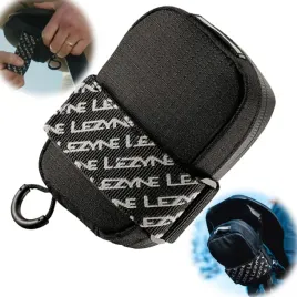 lezyne-road-caddy-torebka-podsiodlowa-0-4l-nylon-80g-czarna-odblaski