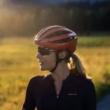 kask-rowerowy-abus-aventor-szosowy-mtb-kolor-czerwony