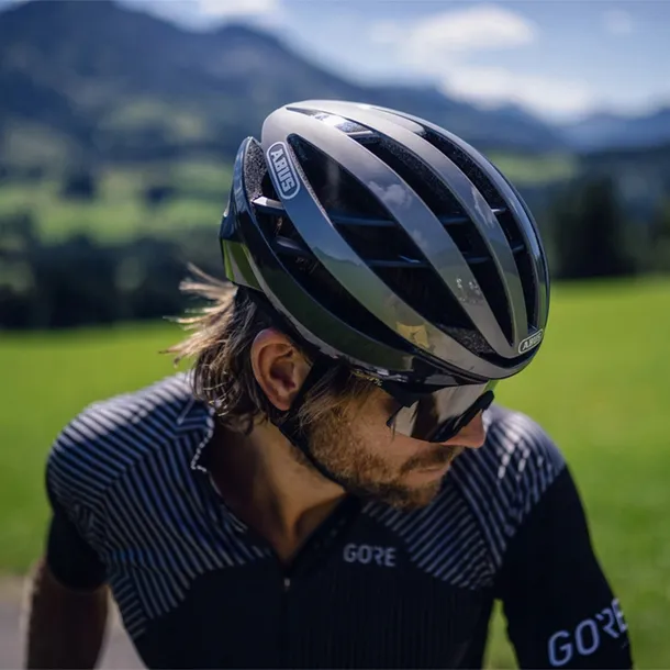 kask-rowerowy-abus-aventor-szosowy-mtb-rodzaj-uniwersalny