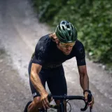 kask-rowerowy-abus-stormchaser-szosowy-kolor-czarny