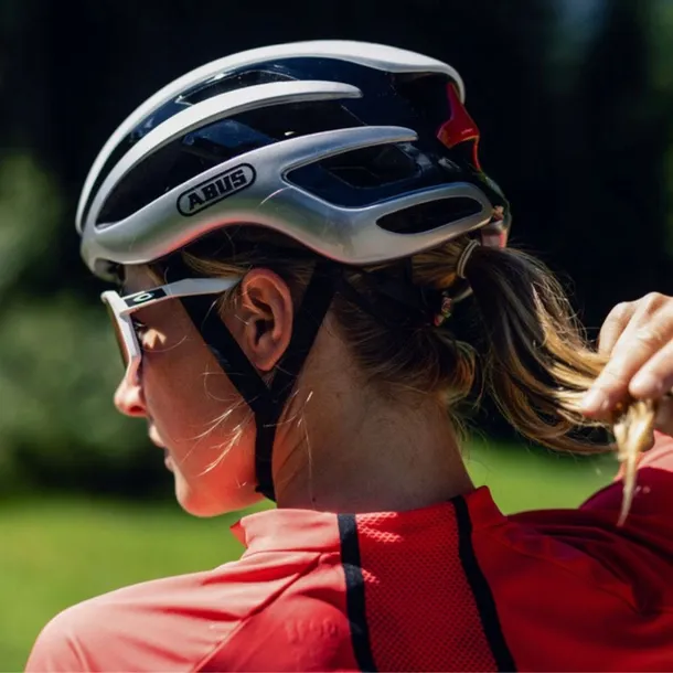kask-rowerowy-abus-airbreaker-typ-kasku-szosowy
