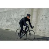 kurtka-rowerowa-rogelli-core-wind-material-dominujacy-poliester