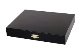 kasetka-drewniana-lux-black-na-tradycyjne-figury-staunton-nr-5-or-elegancka